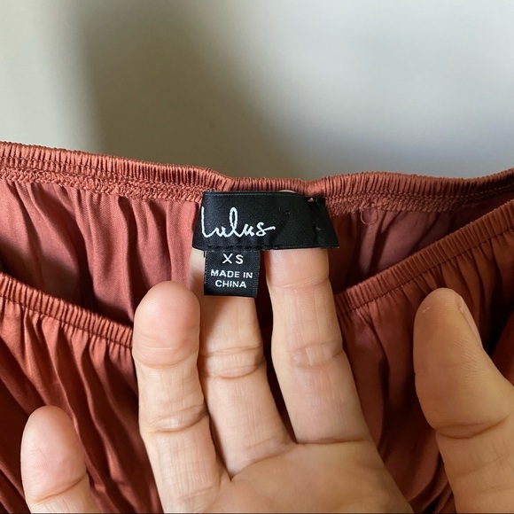 Lulus ‘Sophisticate’ Ruched Top - Picture 10 of 11